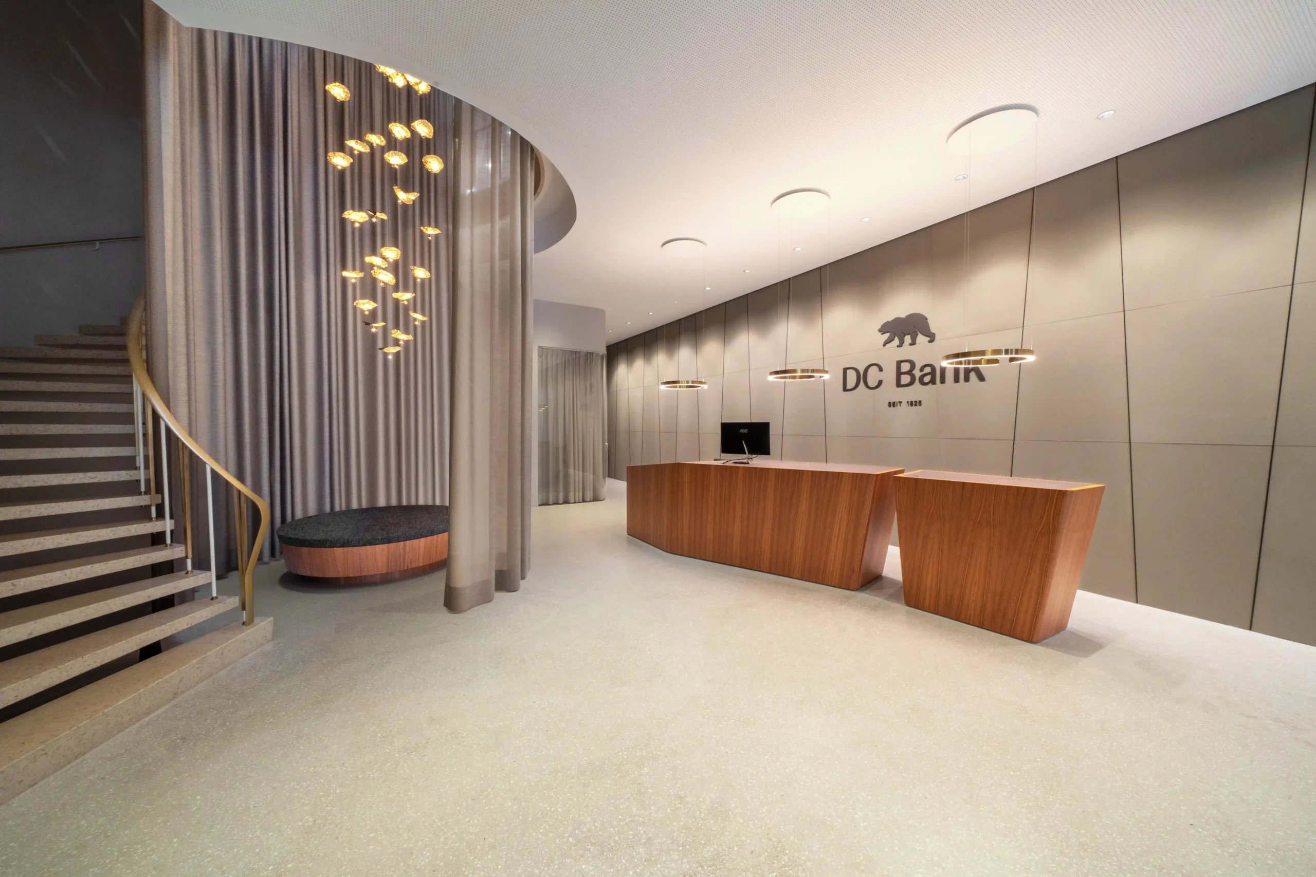 DC Bank-00844-bearbeitet (1)